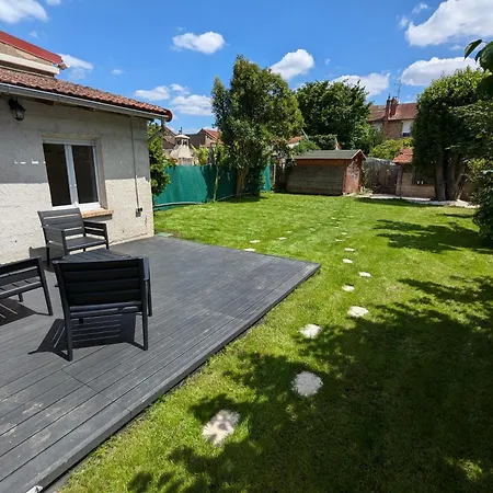 Apartment Maison Avec Jardin A 15min De Paris Villeneuve-le-Roi